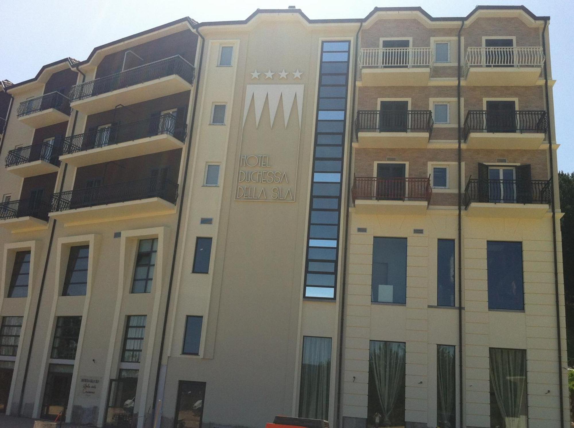 Hotel Duchessa Della Sila San Giovanni in Fiore Εξωτερικό φωτογραφία