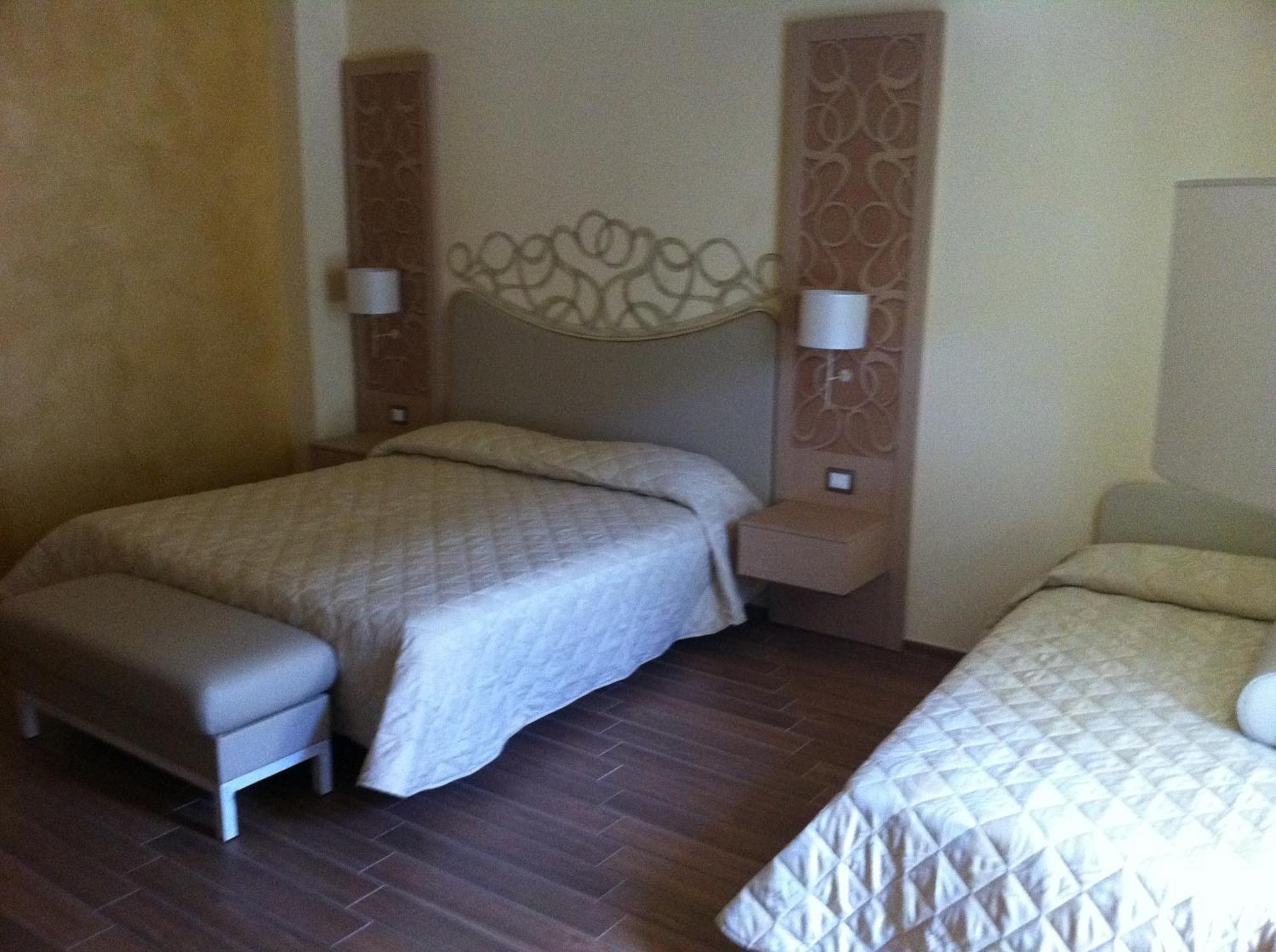 Hotel Duchessa Della Sila San Giovanni in Fiore Εξωτερικό φωτογραφία