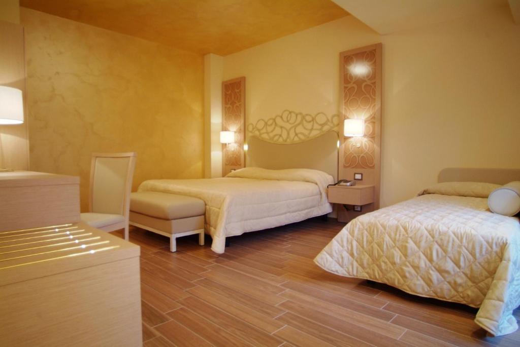 Hotel Duchessa Della Sila San Giovanni in Fiore Εξωτερικό φωτογραφία